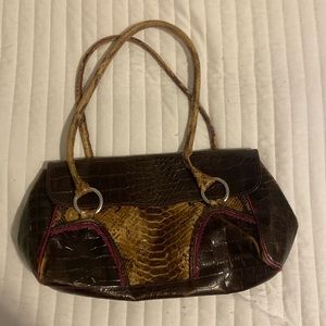 Harold’s Made in Italy Genuine Leather Snake/ Crocodile Shoulder bag